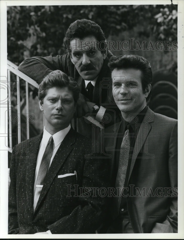 1986 Press Photo Stephen Lang Dennis Farina Anthony Denison on Crime Story- Historic Images