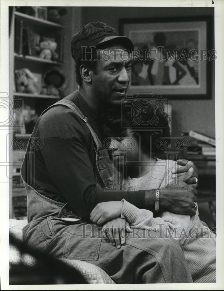 1985 Press Photo Bill Cosby and Tempestt Bledsoe in The Cosby Show - cvp44415- Historic Images