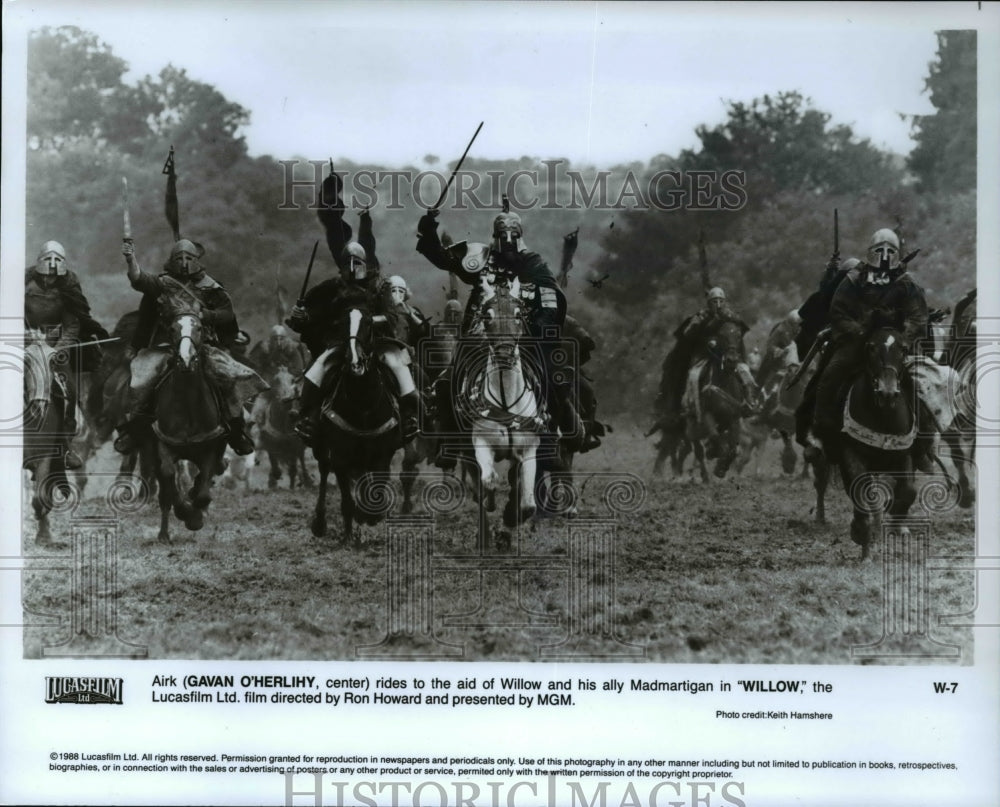 1988 Press Photo Gavan O'Herlihy in Willow - cvp45167- Historic Images