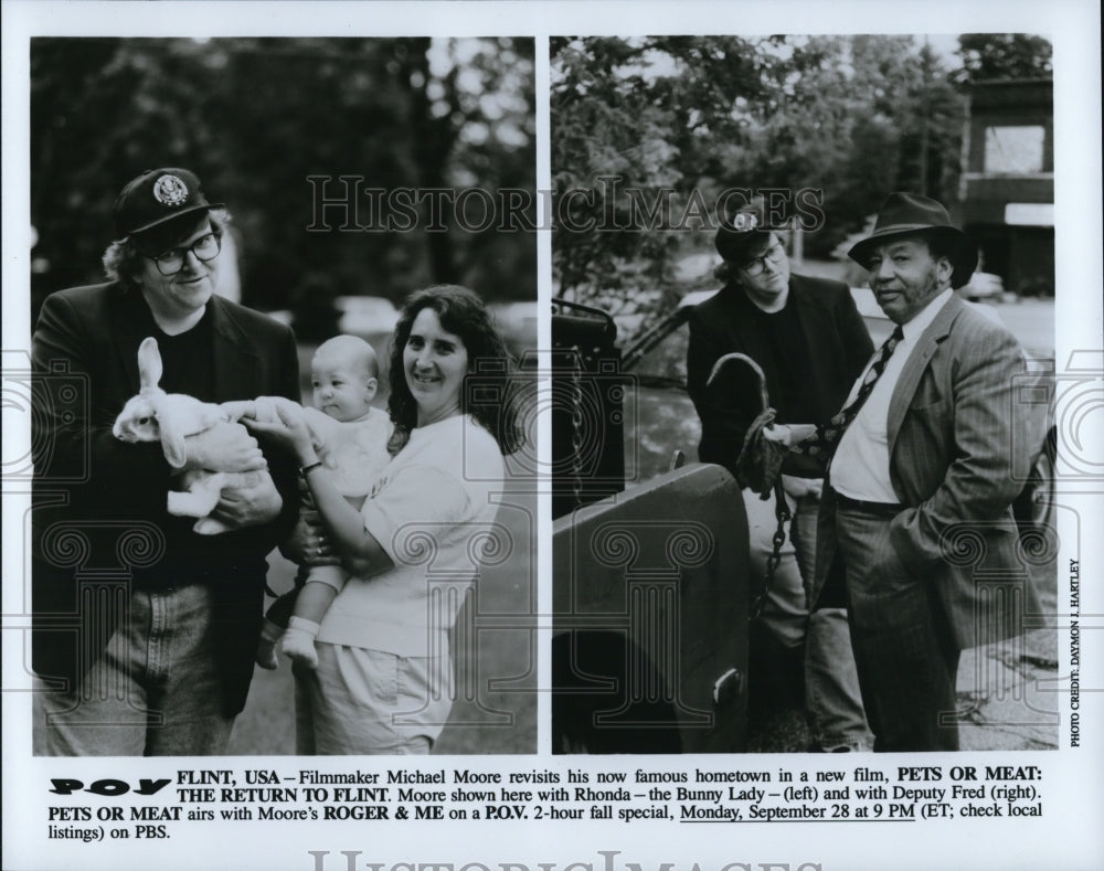 Undated Press Photo Michael Moore Filmmaker in Pets or Meat The Return to Flint- Historic Images