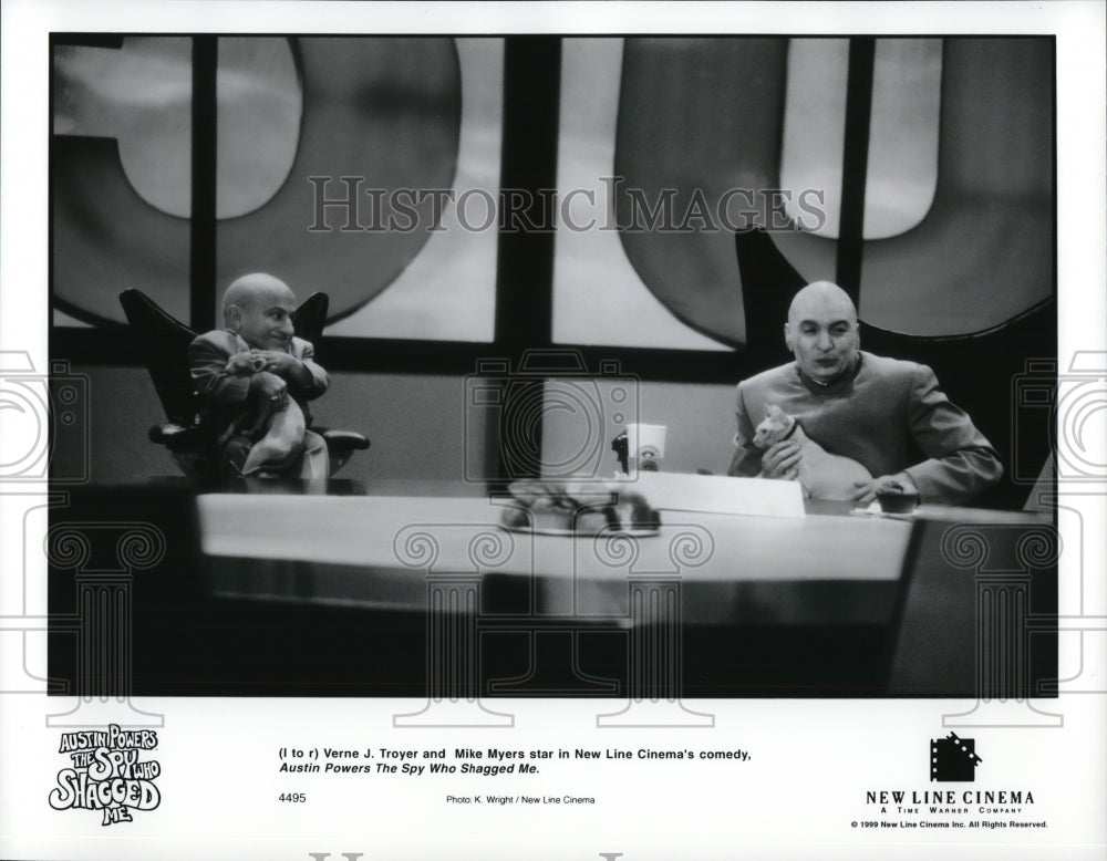 1999 Press Photo Mike Myers in Austin Powers The Spy Who Shagged Me - cvp48053- Historic Images