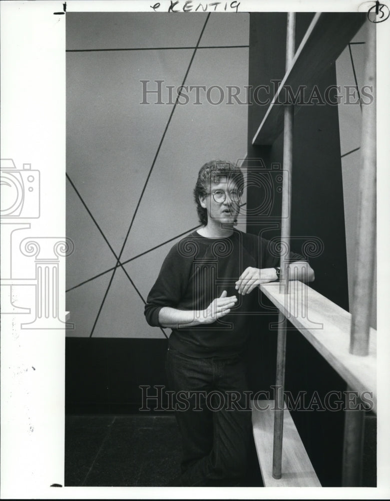 1989 Press Photo Ronald A. Reed - cvp48549- Historic Images