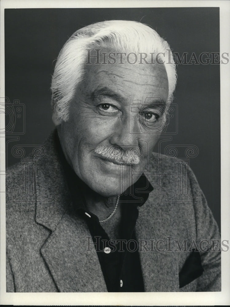 1985 Press Photo Cesar Romero in "Falcon Crest" - cvp48838- Historic Images