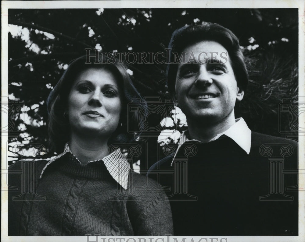 Undated Press Photo Jim Finerty and Kathy Brugette hosts of PM Magazine- Historic Images