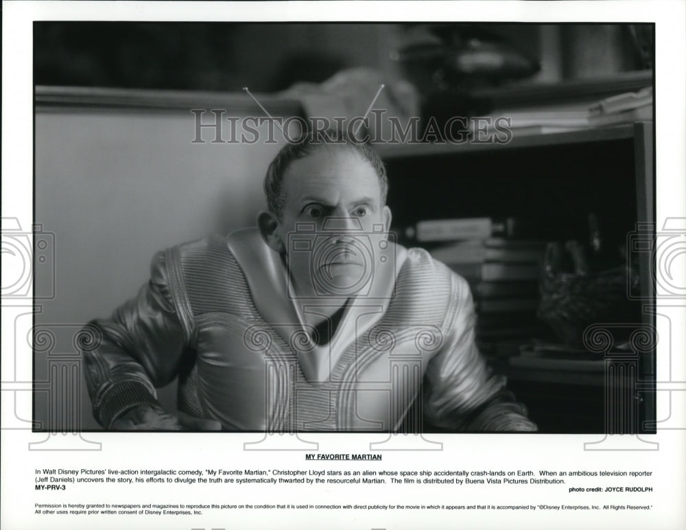 Undated Press Photo Christopher Lloyd stars in My Favorite Martian - cvp49880- Historic Images