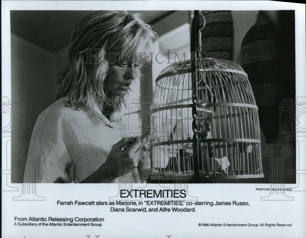 1986 Press Photo Farrah Fawcett in "Extremities" - cvp49933- Historic Images