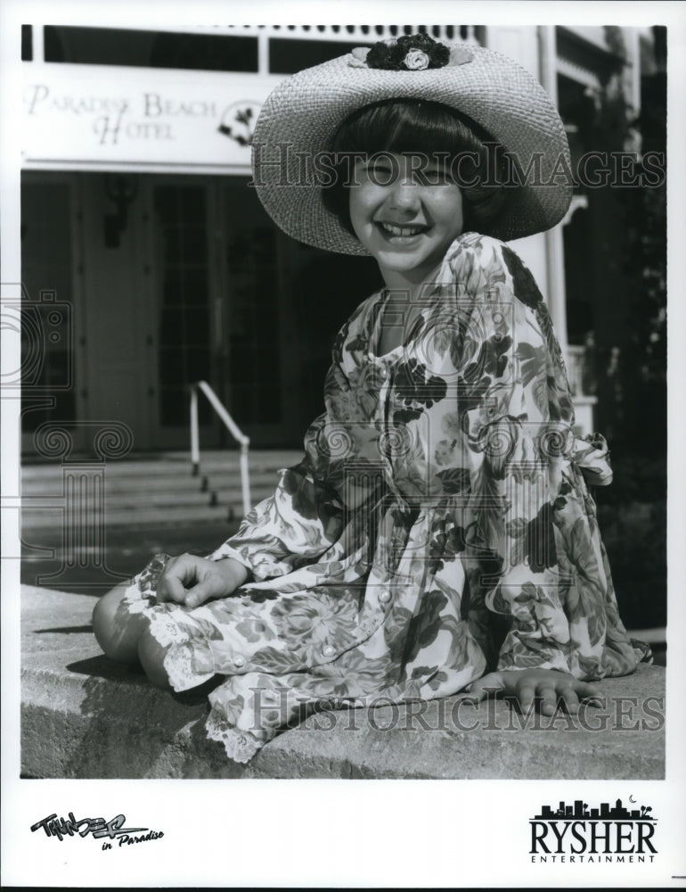 Undated Press Photo Thunder in Paradise - cvp50826- Historic Images