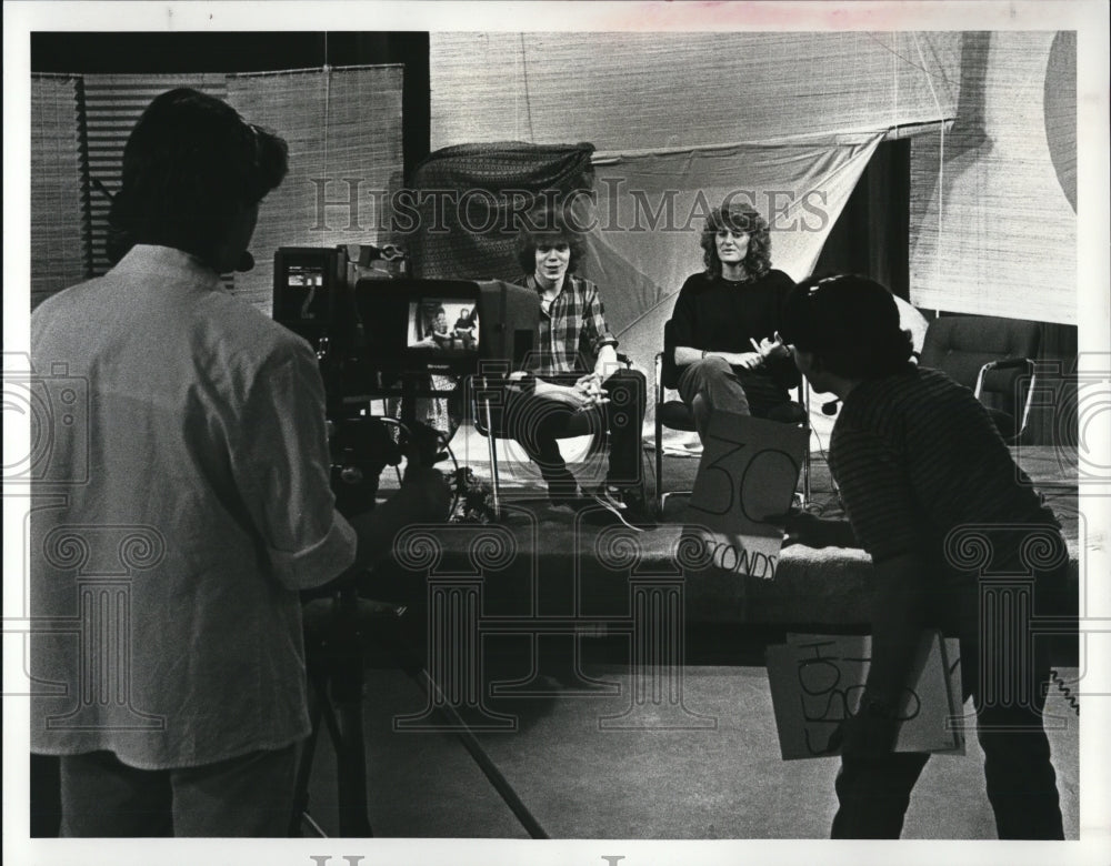 1987 Press Photo TV Program Teen Scene - cvp50994- Historic Images