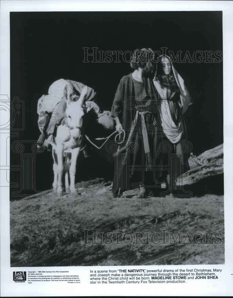 1990 Press Photo Madeline Stowe and John Shea star in The Nativity - cvp52381- Historic Images