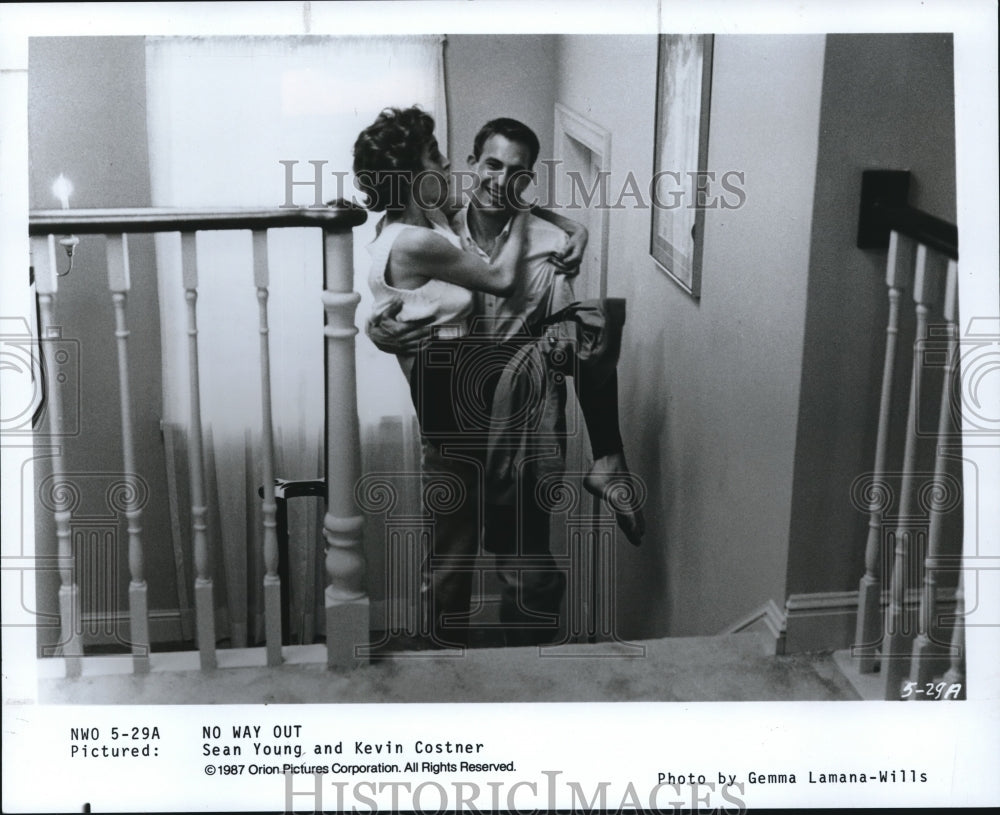 1987 Press Photo No Way Out No Way Out Sean Young Kevin Costner - cvp52511- Historic Images