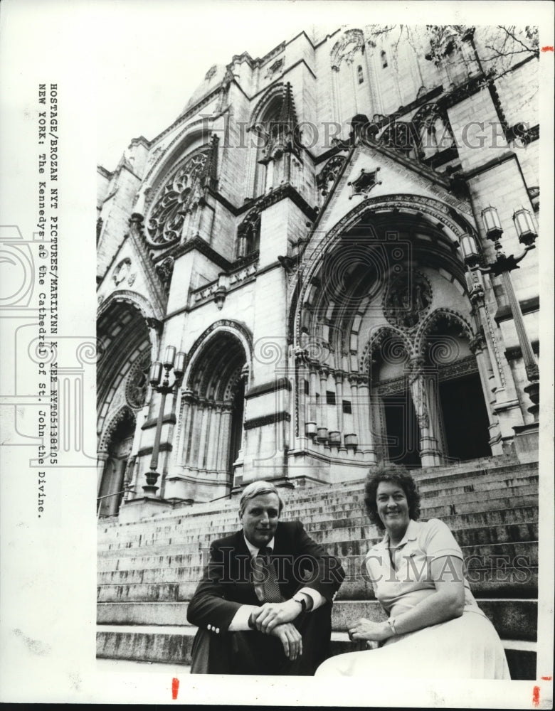 1981 Press Photo Moorhead C Kennedy Jr at Cathedral of St John- Historic Images