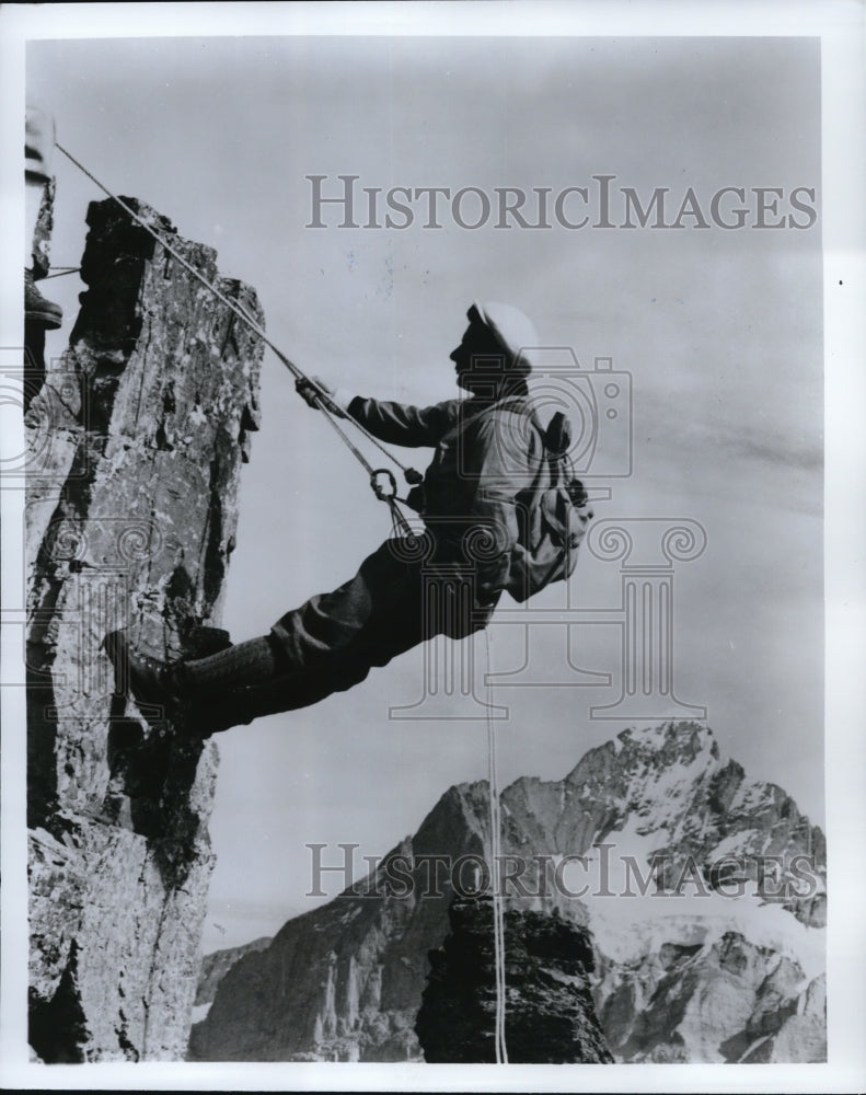 Press Photo Scene from The American Journey: Outward Bound- Historic Images