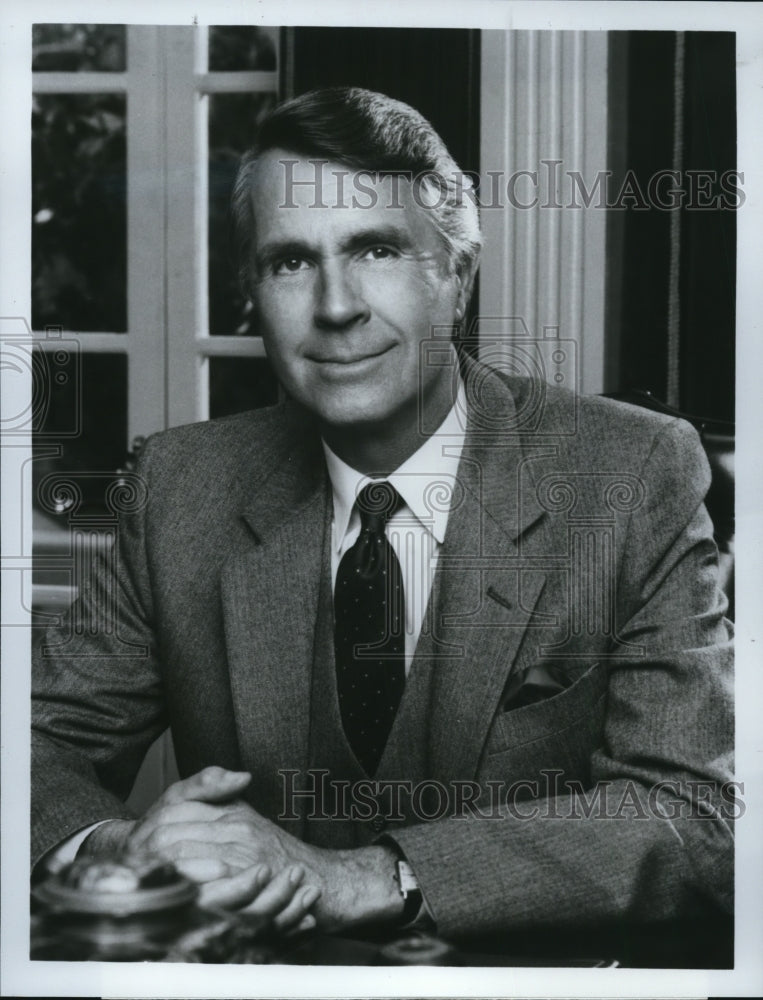 1984 Press Photo James Noble stars in Benson TV show - cvp54033- Historic Images