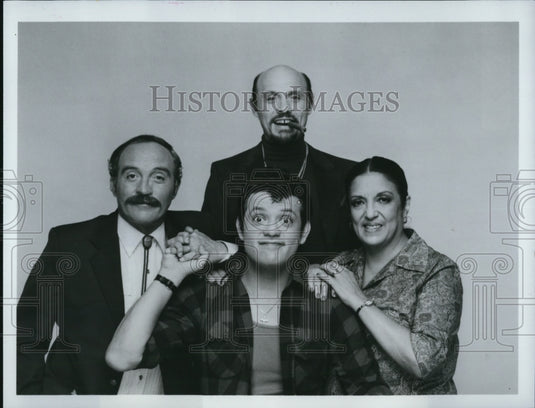 1984 Press Photo Joe Santos Paul Rodriguez Hector Elizondo and Katy Jurado- Historic Images
