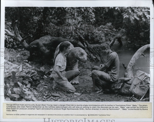 1985 Press Photo William Katt & Sean Young in Baby - cvp54387- Historic Images