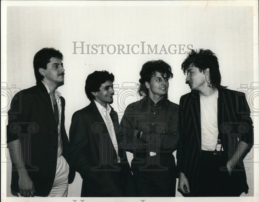 1986 Press Photo Serious Nature Music Group - cvp54446- Historic Images