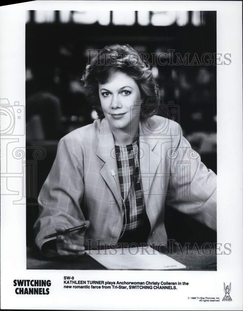 Press Photo Actor Kathleen Turner in movie, "Switching Channels" - cvp54798- Historic Images