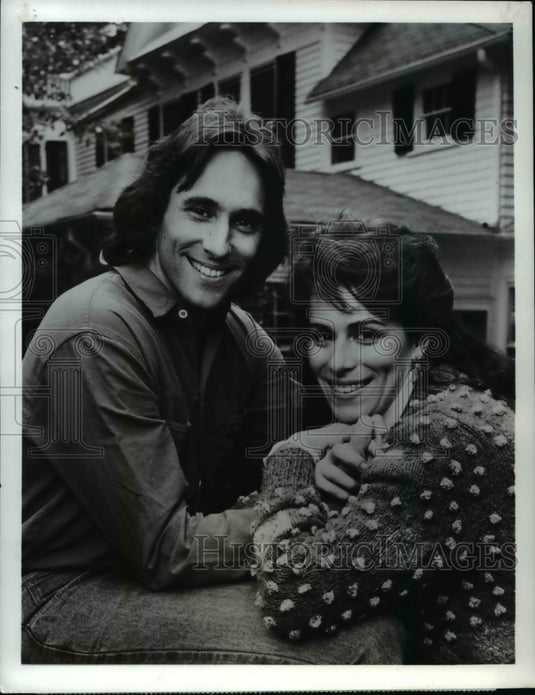 1985 Press Photo Jane Kaczmarek Franc Luz "Hometown" - cvp55312- Historic Images