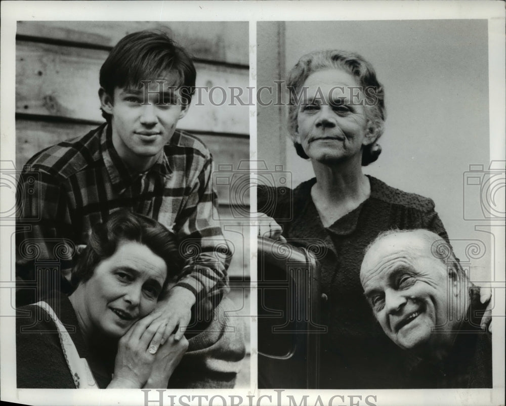 1987 Press Photo Richard Thomas &amp; Cast of The Homecoming A Christmas Story- Historic Images