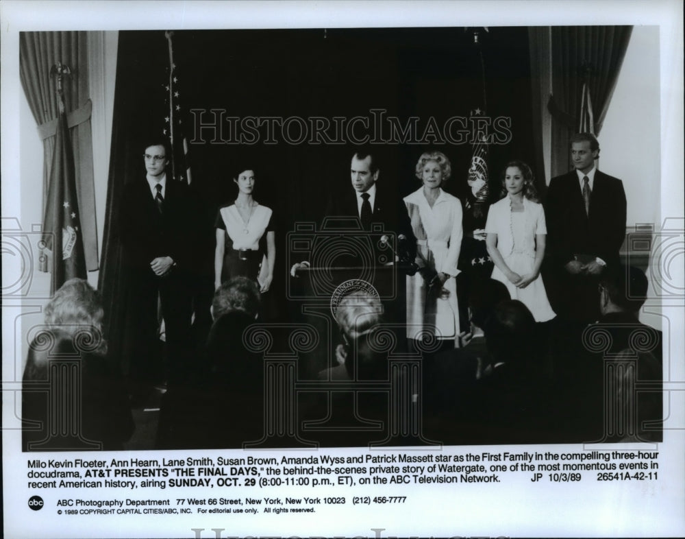1989 Press Photo AT&T Presents The Final Days - cvp56125- Historic Images