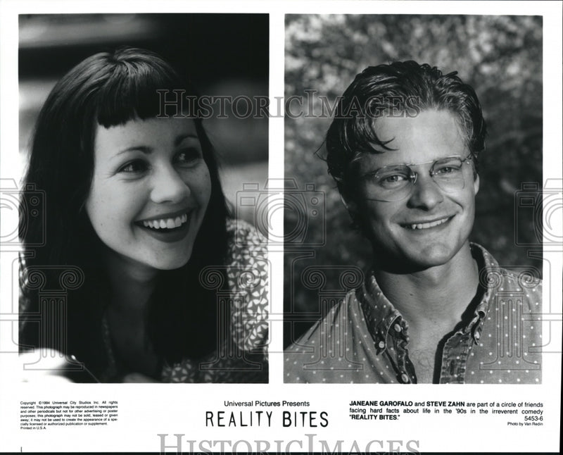 Load image into Gallery viewer, 1995 Press Photo Movie Reality Bites - cvp57430
