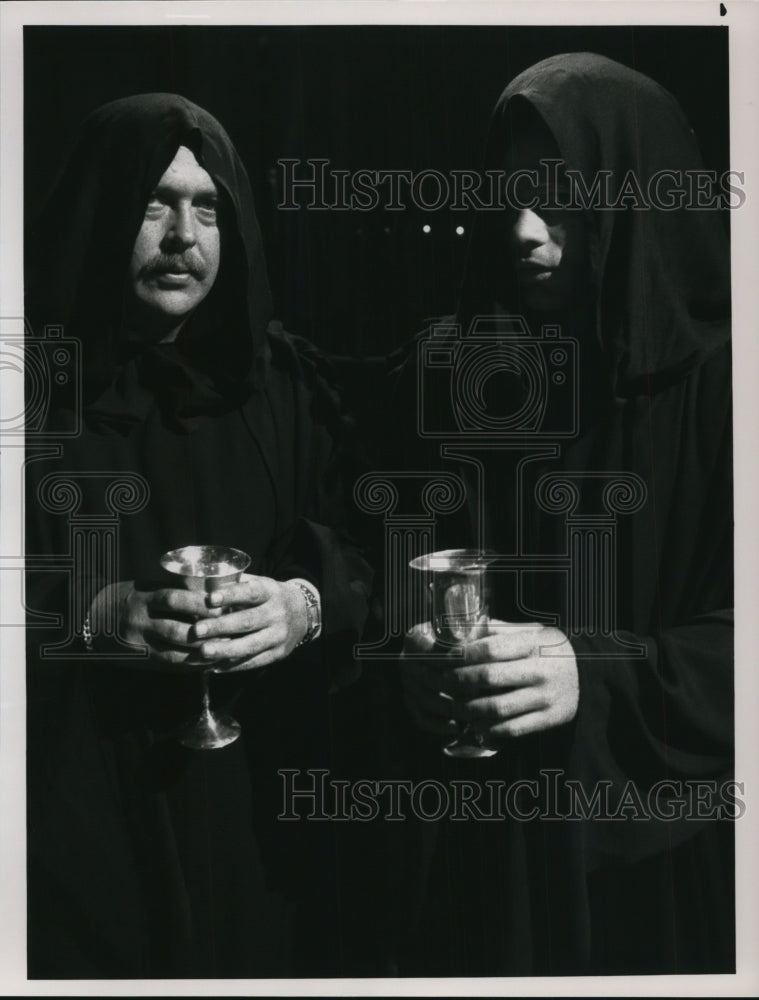 1989 Press Photo John Ashton Richard Tyson &quot;Which Witch Is Which&quot; - cvp57834- Historic Images