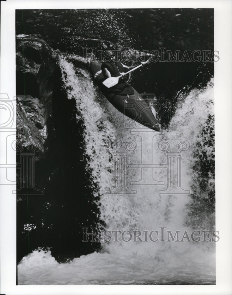 Press Photo Peruvian Kayaker John Armstrong Expedition- Historic Images