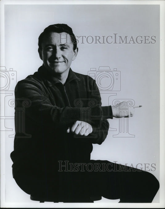 Press Photo Merv Griffin host of the Merv Griffin Show - cvp58064- Historic Images