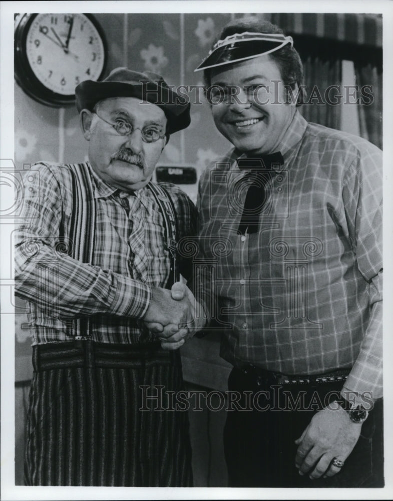 Press Photo Granpa Jones &amp; Roy Clark in Hee Haw- Historic Images