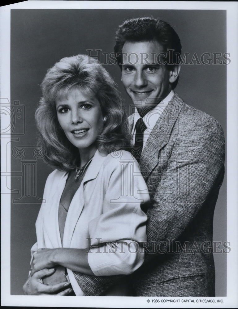 1986 Press Photo Heidi Bohay and Michael Spound in Arthur Haily&#39;s &quot;Hotel&quot;- Historic Images