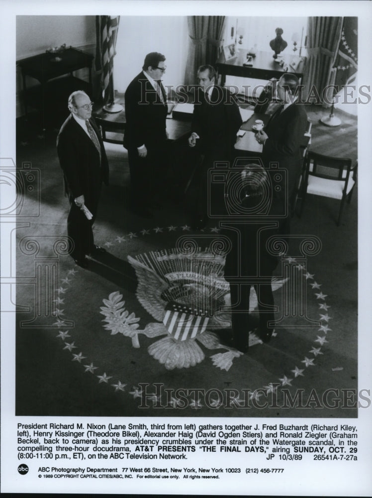 1989 Press Photo Lane Smith, Graham Beckel and David Stiers in The Final Days- Historic Images