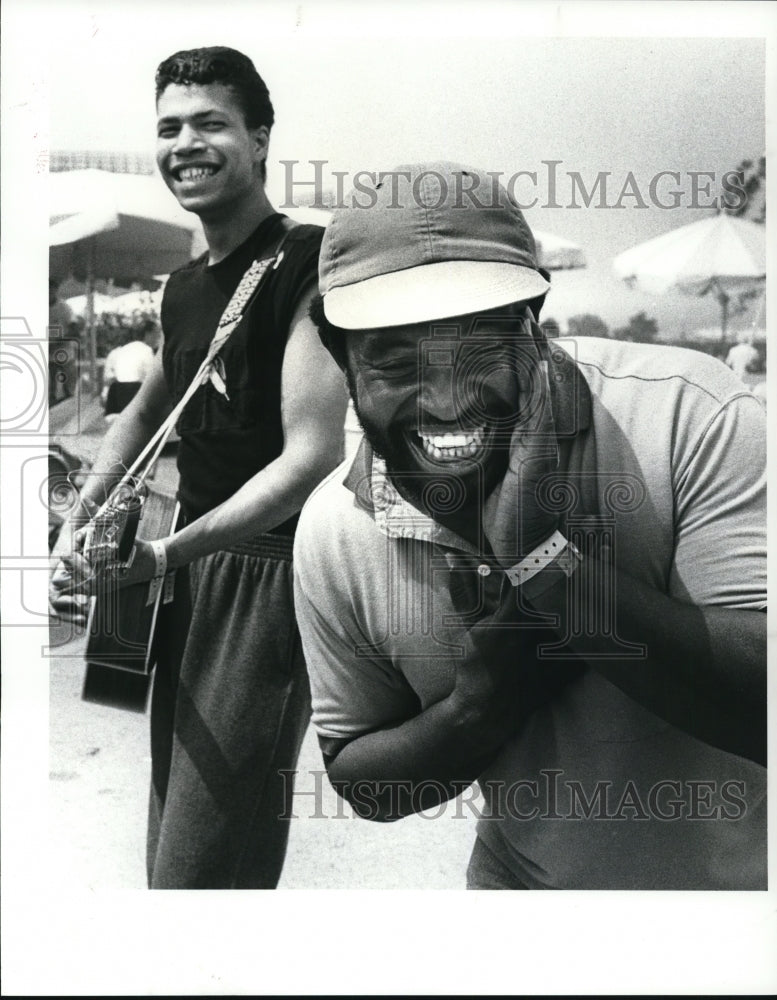 1987 Press Photo Ultimate Image X- Historic Images