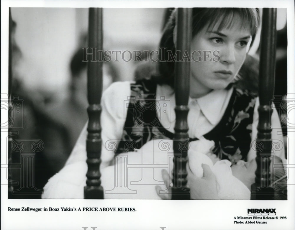 1998 Press Photo Renne Zellweger in Boaz Yakin&#39;s A Price Above Rubies- Historic Images