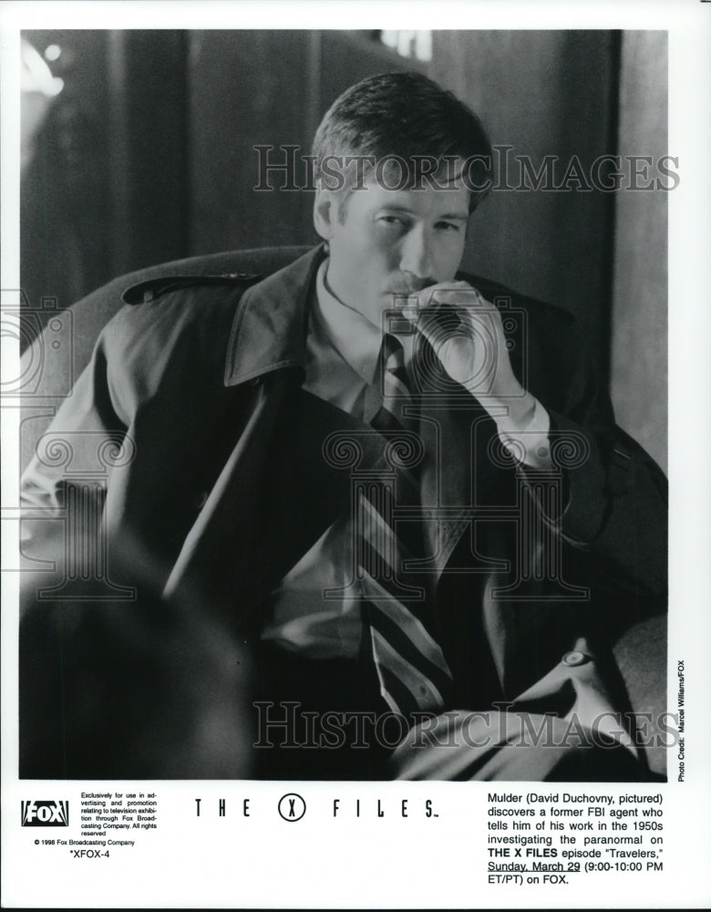 1995 Press Photo David Duchovny in The X Files - cvp60991- Historic Images