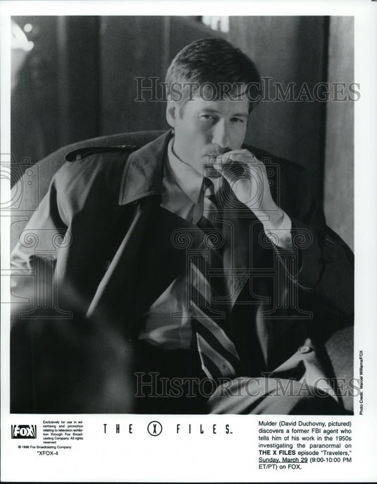 1995 Press Photo David Duchovny in The X Files - cvp60991- Historic Images