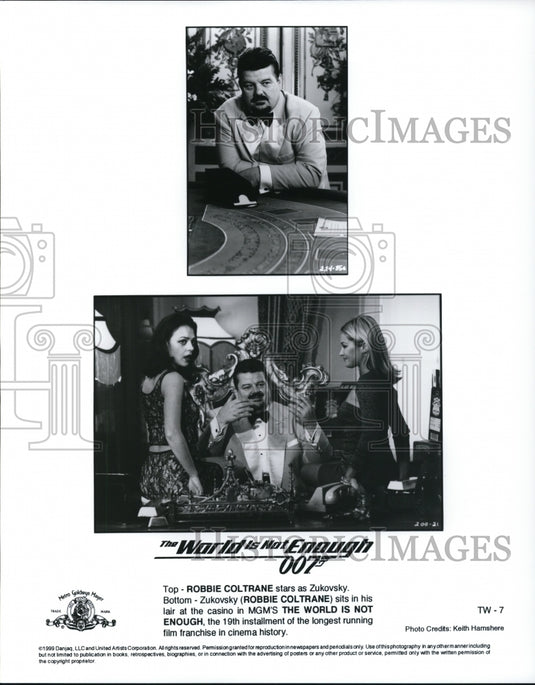 1999 Press Photo Robbie Coltrane in The World is Not Enough 007 - cvp61377