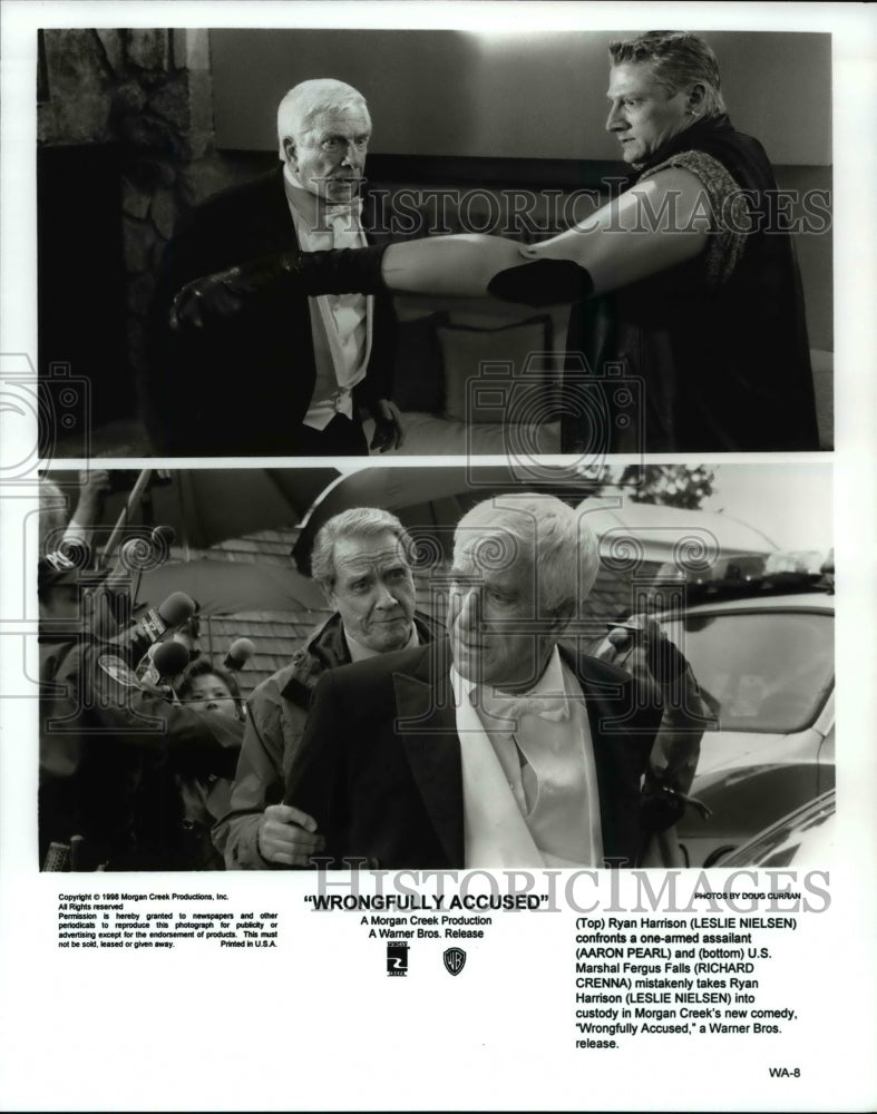 1998 Press Photo Ryan Harrison &amp; Leslie Neilsen in Wrongfully Accused- Historic Images