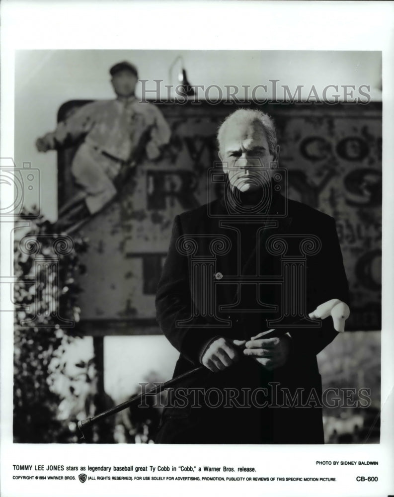 1994 Press Photo Tommy Lee Jones stars as Ty Cobb in Cobb movie film - cvp62265- Historic Images