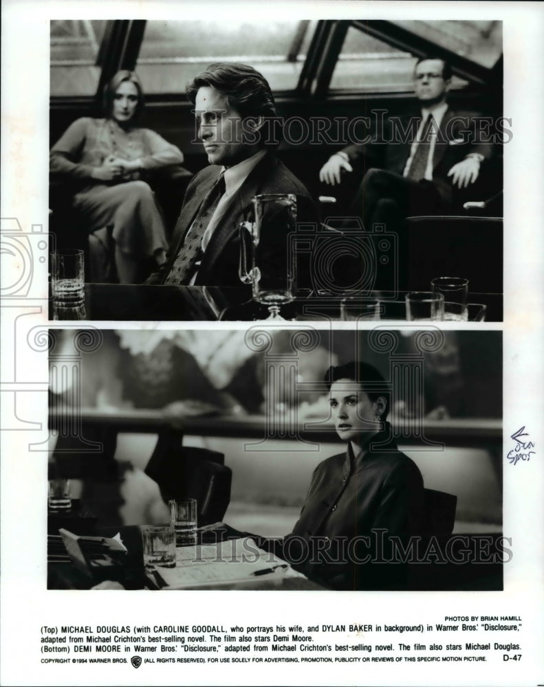 1994 Press Photo Michael Douglas, Dylan Baker and Demi Moore in Disclosure- Historic Images