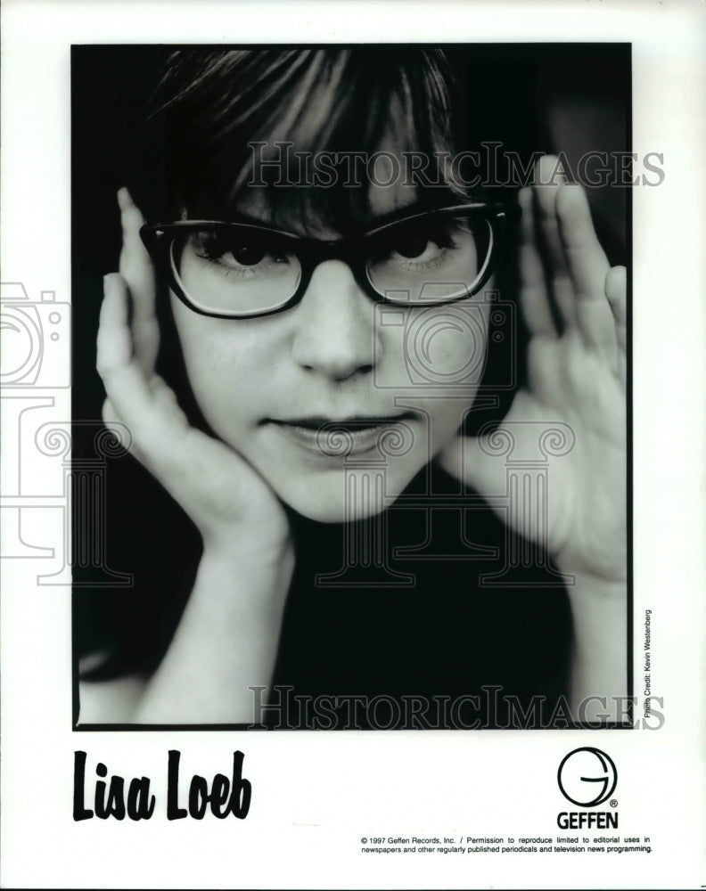 1997 Press Photo Lisa Loeb - cvp62555- Historic Images