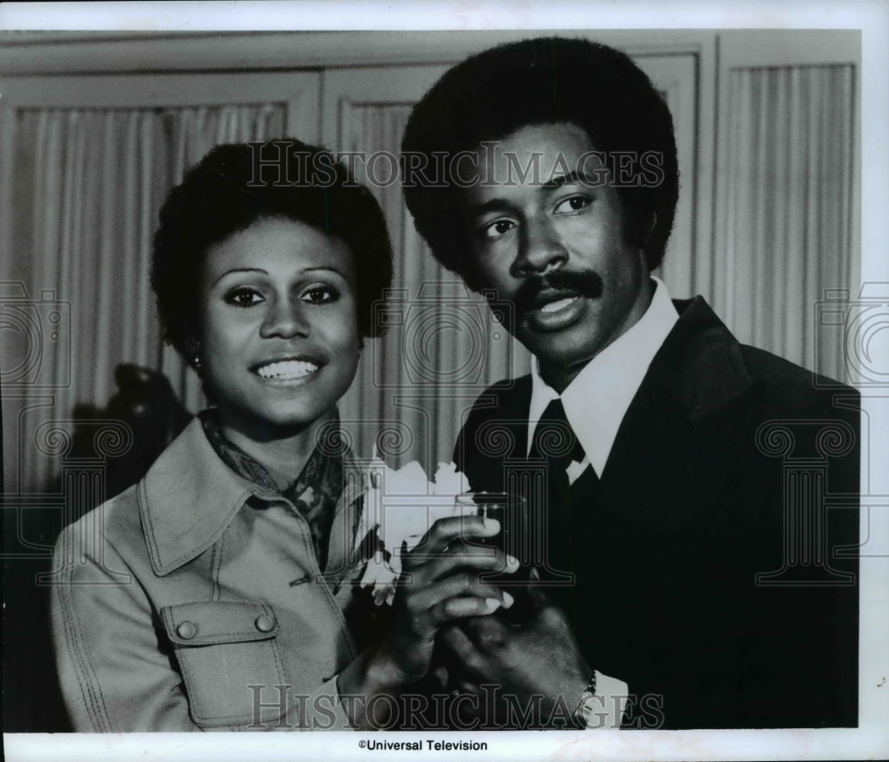 Press Photo Joan Pringle and Don Mitchell in Ironside TV show - cvp64255- Historic Images