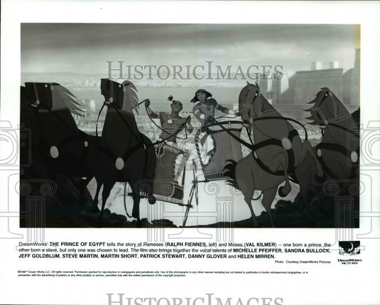 1998 Press Photo Ralph Finnes & Val Kilmer in The Prince of Egypt - cvp64281- Historic Images