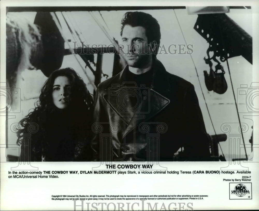 1996 Press Photo Dylan McDermott and Cara Buono star in The Cowboy Way- Historic Images