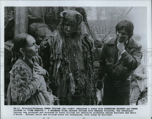 1982 Press Photo Katherine Helmond & Peter Vaughan in Time Bandits - cvp64987