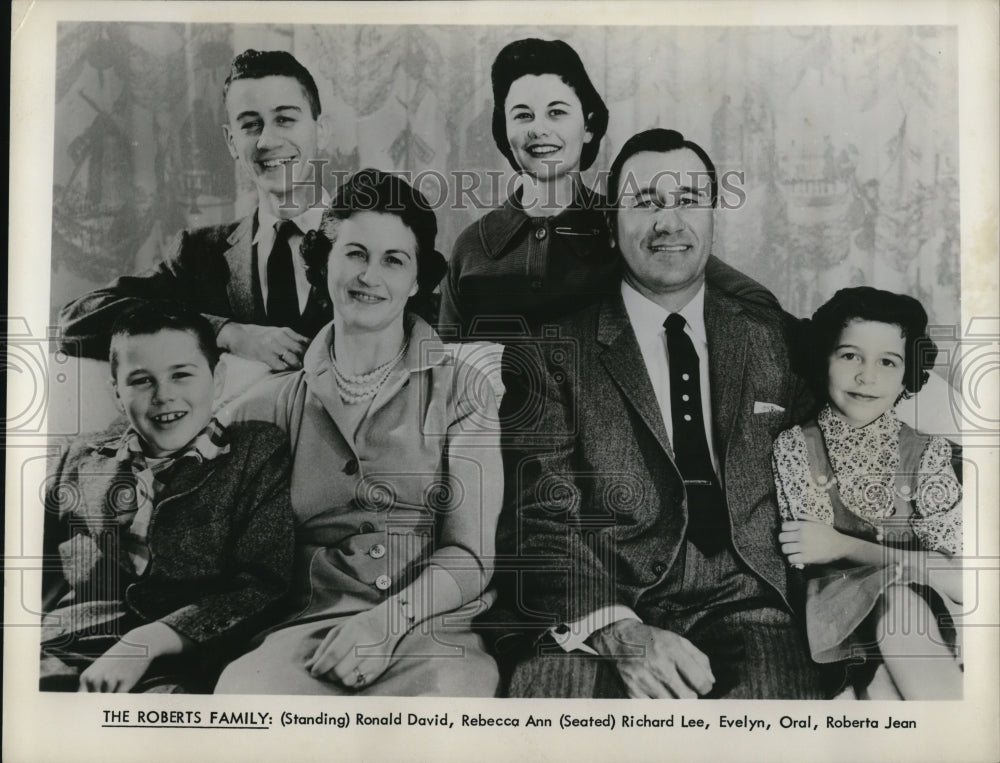 1968 Press Photo Oral, Roberta jean, Evelyn, Richard Lee, Rebecca Ann and Ronald- Historic Images