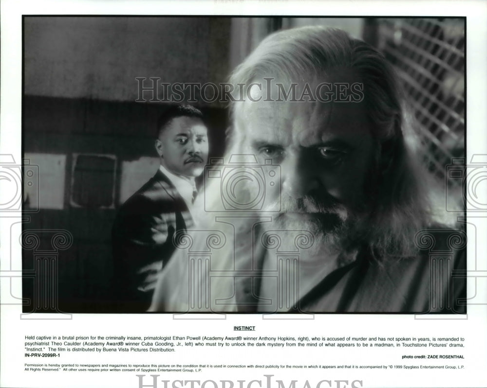 1999 Press Photo Anthony Hopkins and Cuba Gooding Jr. star in Instinct- Historic Images