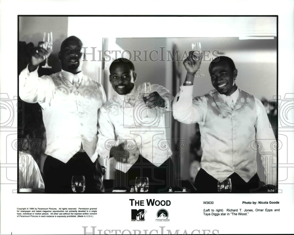 1999 Press Photo Omar Epps, Richard T Jones &amp; Taye Diggs in The Wood - cvp66347- Historic Images