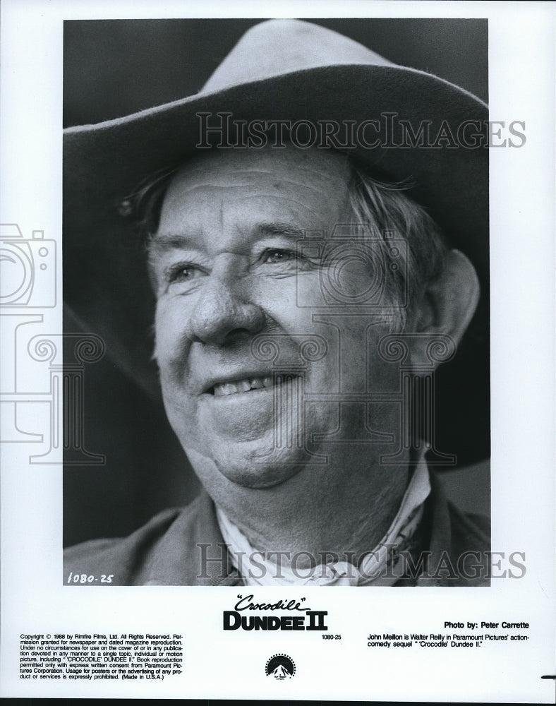 1988 Press Photo John Mellon in Crocodile Dundee II - cvp68461- Historic Images