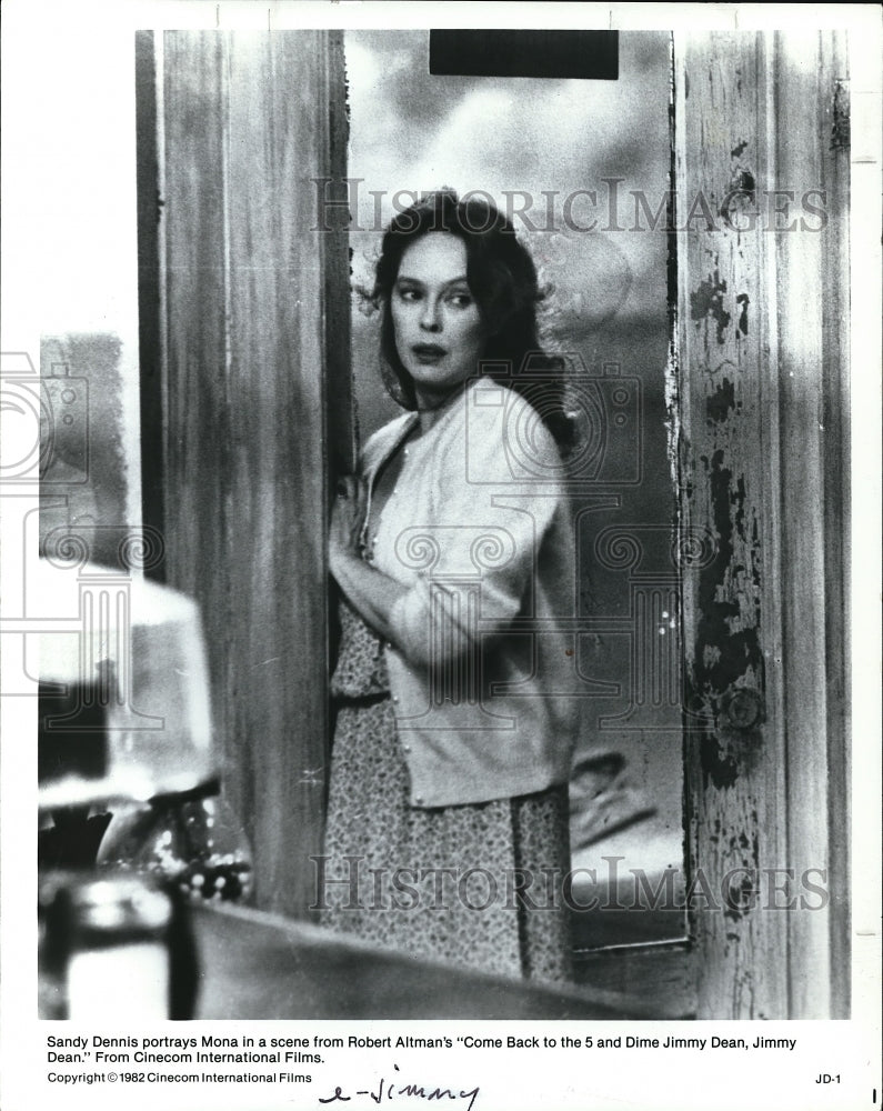 1982 Press Photo Sandy Dennis in Come Back to the 5 and Dime Jimmy Dean- Historic Images