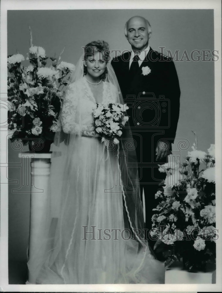 1981 Press Photo Lauren Tewes Gavin MacLeod The Love Boat - cvp69239- Historic Images